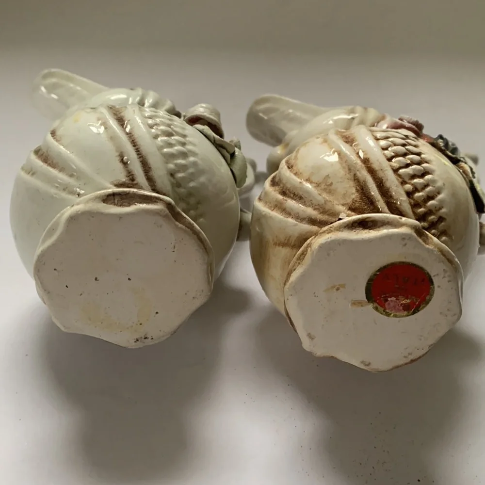 Vintage Italian Ceramic Porcelain Pair Of Personal Creamers Made In Italy - Picture 5 of 6